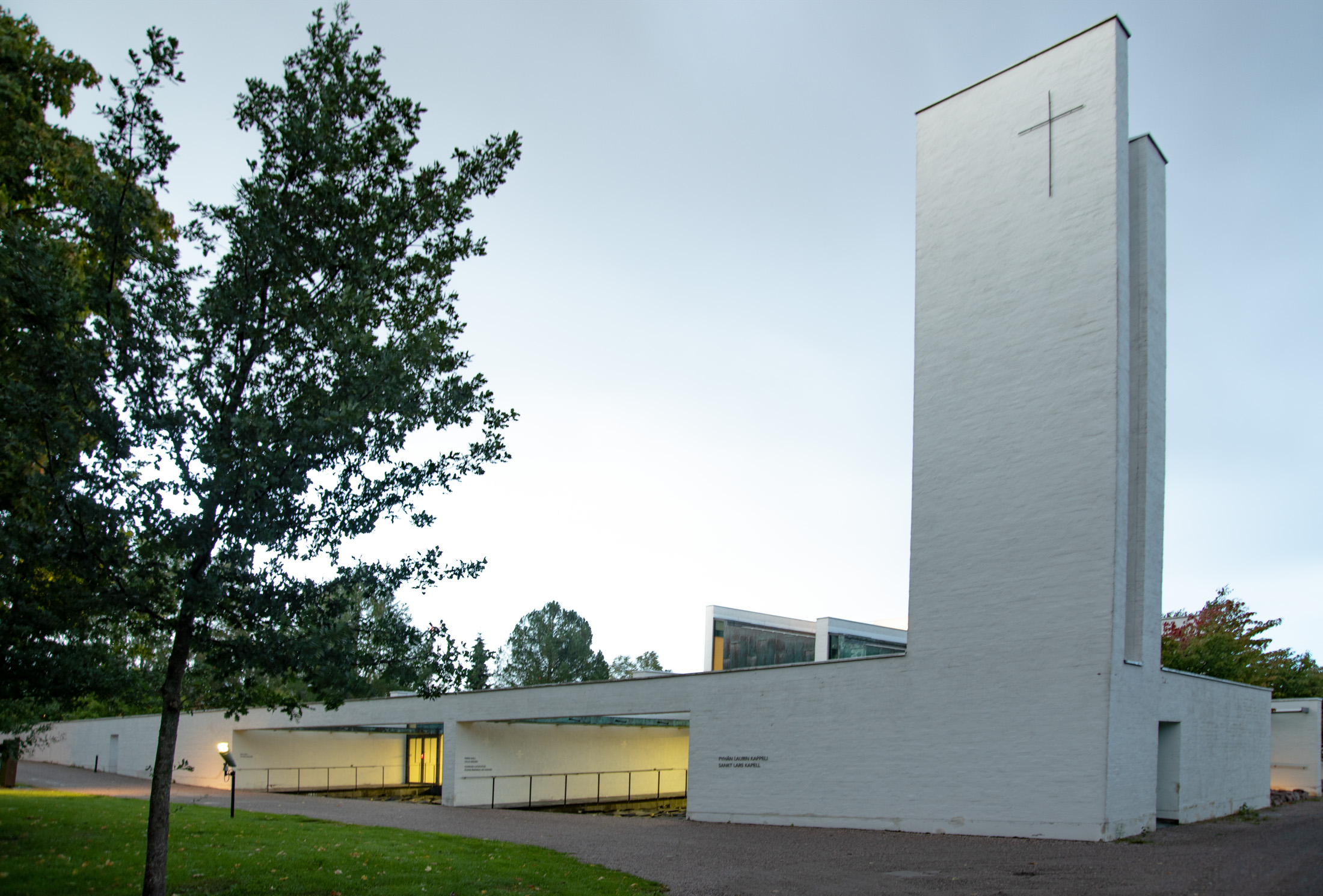 Sankt Lars kapell fotat av Antero Harju.